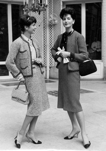 chanel suits 1950s